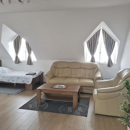 P16 Apartment Hajduboszormeny Exterior photo